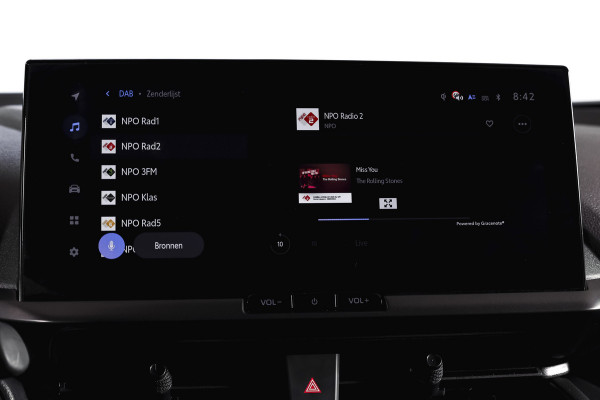 Toyota C-HR 1.8 Hybrid 140 Dynamic | Dig. Cockpit | Adapt. Cruise | Winterpakket | PDC | Camera | NAV + App. Connect | ECC | DAB | LM 18" | 2989