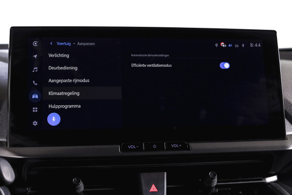 Toyota C-HR 1.8 Hybrid 140 Dynamic | Dig. Cockpit | Adapt. Cruise | Winterpakket | PDC | Camera | NAV + App. Connect | ECC | DAB | LM 18" | 2989