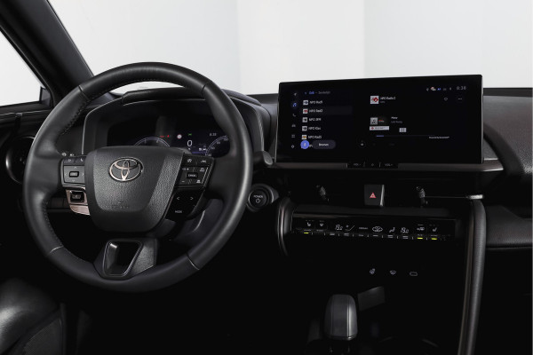 Toyota C-HR 1.8 Hybrid 140 Dynamic | Dig. Cockpit | Adapt. Cruise | Winterpakket | PDC | Camera | NAV + App. Connect | ECC | DAB | LM 18" | 2989