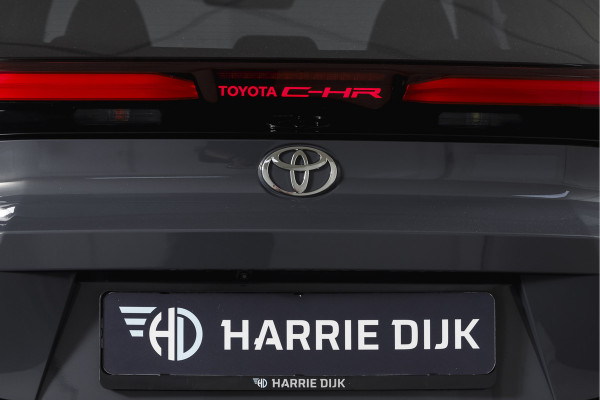 Toyota C-HR 1.8 Hybrid 140 Dynamic | Dig. Cockpit | Adapt. Cruise | Winterpakket | PDC | Camera | NAV + App. Connect | ECC | DAB | LM 18" | 2989