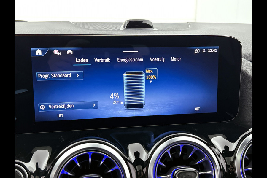Mercedes-Benz GLA 250 e 140 Year Edition | Premium Plus pakket | Nightpakket | Parkeerpakket | Trekhaak | Panoramaschuifdak | 360° camera | 20” tien-dubbelspaaks AMG velgen | Warmtewerend, donkergetint glas |