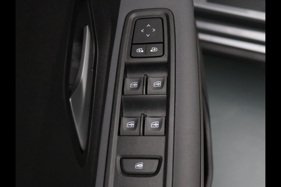 Dacia Jogger 140pk Hybrid Extreme 7p. Apple Carplay/Android Auto | Climate