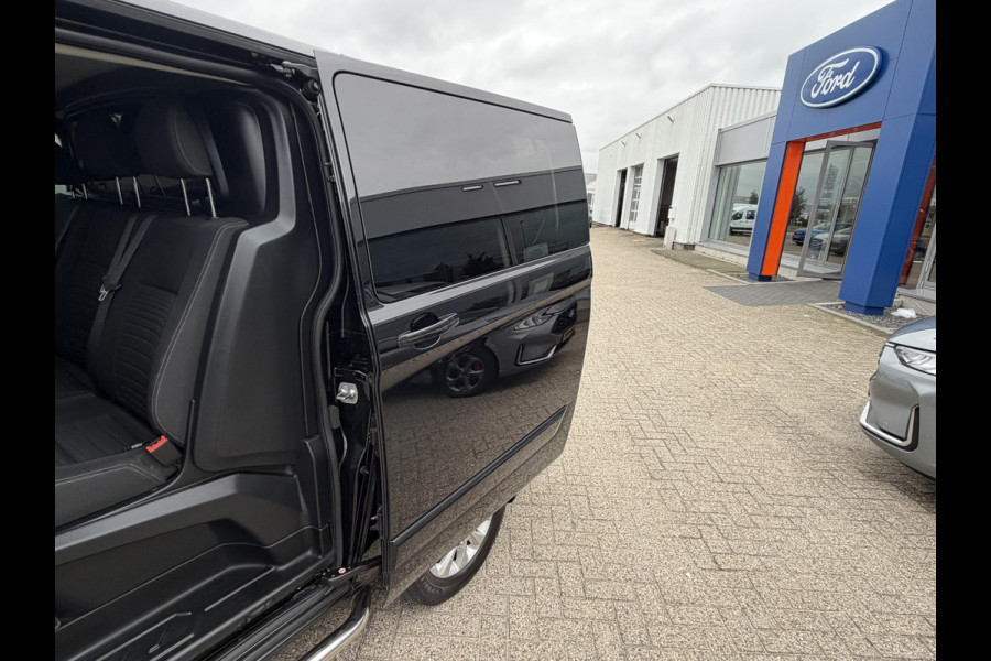 Ford Transit Custom 300 2.0 TDCI L1H1 Limited DC 130pk | Trekhaak | Dubbele Schuifdeur | Apple Carplay/Android auto | Achteruitrijcamera