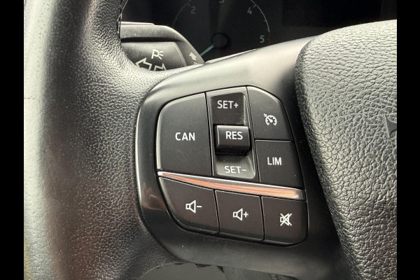 Ford Transit Custom 300 2.0 TDCI L1H1 Limited DC 130pk | Trekhaak | Dubbele Schuifdeur | Apple Carplay/Android auto | Achteruitrijcamera