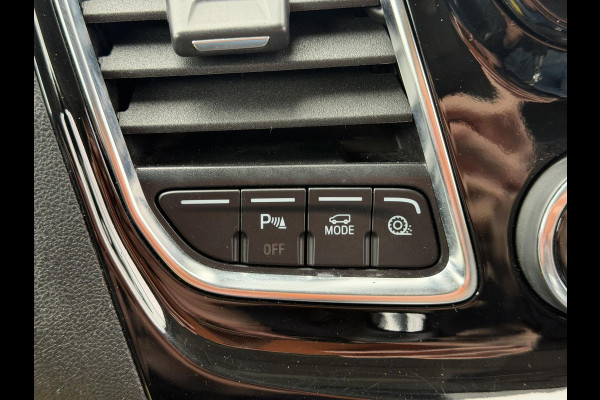 Ford Transit Custom 300 2.0 TDCI L1H1 Limited DC 130pk | Trekhaak | Dubbele Schuifdeur | Apple Carplay/Android auto | Achteruitrijcamera