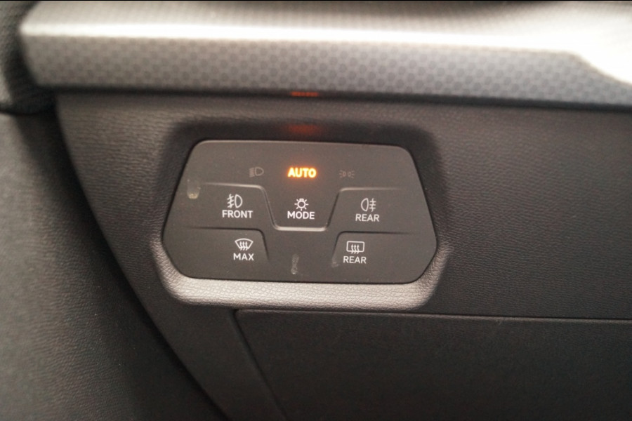 Seat Leon ST 1.0 TSI 110pk Style Business Intense -LED-ECC-CAM-