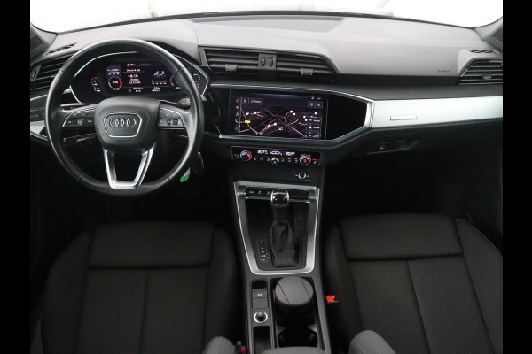 Audi Q3 35 TFSI S Line Pro Line S | Trekhaak | Stoelverwarming | Climate Control | Navigatie | Parkeerhulp |