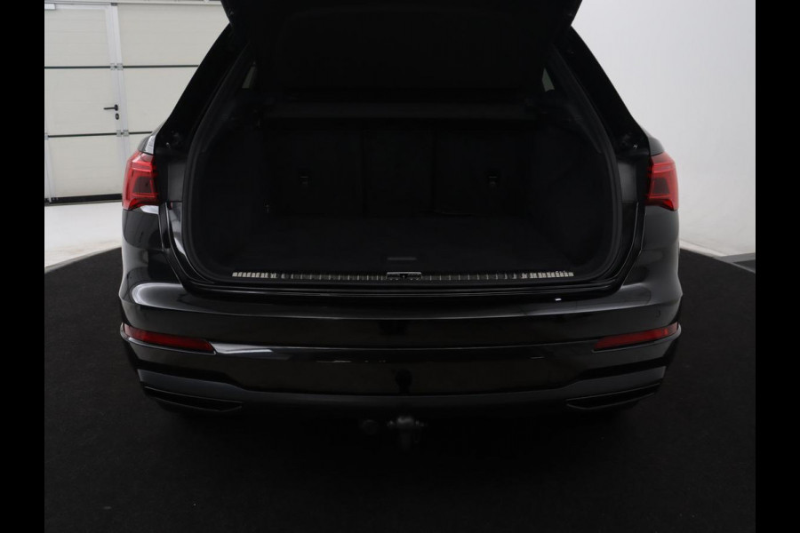 Audi Q3 35 TFSI S Line Pro Line S | Trekhaak | Stoelverwarming | Climate Control | Navigatie | Parkeerhulp |