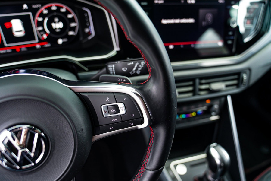 Volkswagen Polo 2.0 TSI GTI | LED | Stoelverwarming | Achteruitrijcamera | Apple Carplay | Climatronic | 200PK | NAP