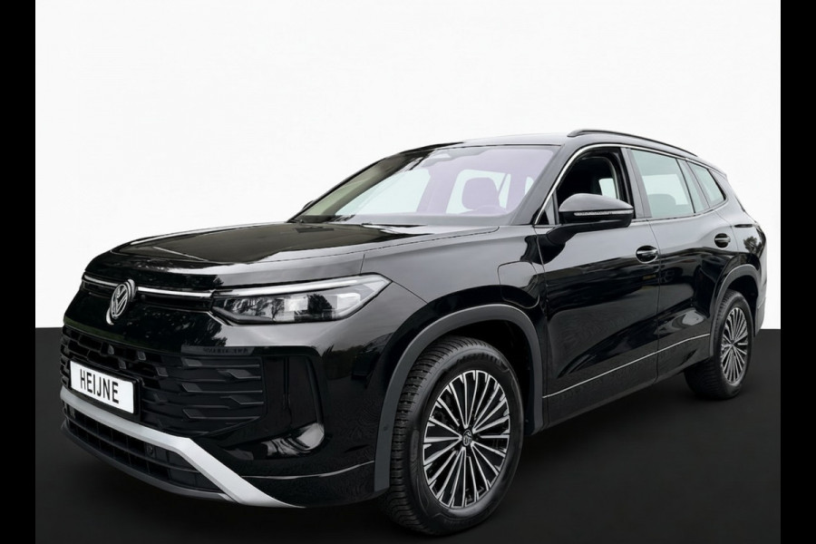 Volkswagen Tayron 1.5 eHybrid 204PK DSG LIFE TREKHAAK/CAMERA/CARPLAY FABRIEKSGARANTIE TOT 2030