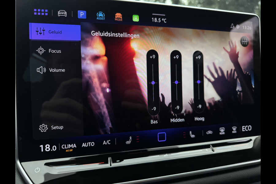 Volkswagen Tayron 1.5 eHybrid 204PK DSG LIFE TREKHAAK/CAMERA/CARPLAY FABRIEKSGARANTIE TOT 2030