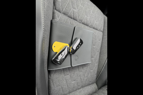 Volkswagen Tayron 1.5 eHybrid 204PK DSG LIFE TREKHAAK/CAMERA/CARPLAY FABRIEKSGARANTIE TOT 2030