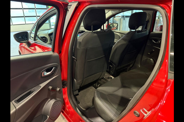 Renault Clio Estate 0.9 TCe Intens Weinig KM | Trekhaak | Navigatie | Airco