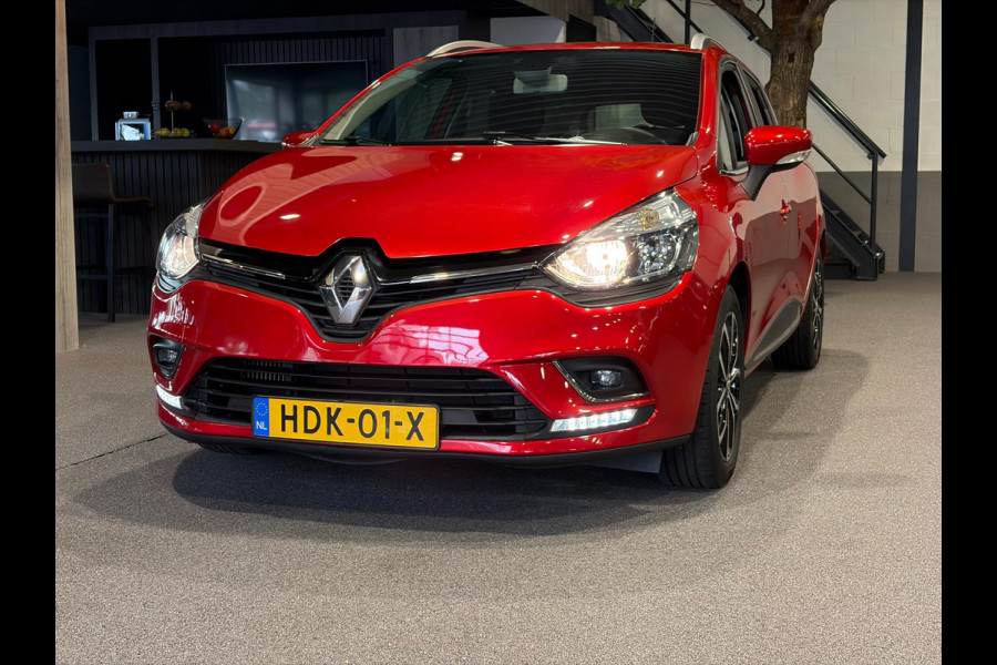 Renault Clio Estate 0.9 TCe Intens Weinig KM | Trekhaak | Navigatie | Airco