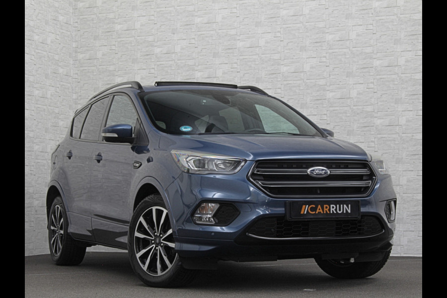 Ford Kuga 1.5 EcoBoost 150PK ST Line | Panorama | Trekhaak 2000kg Trekgewicht! | Navigatie | Carplay | Climate Control | Verwarmde Voorruit | Cruise Control | 18 inch | Getint Glas | Keyless-Start |