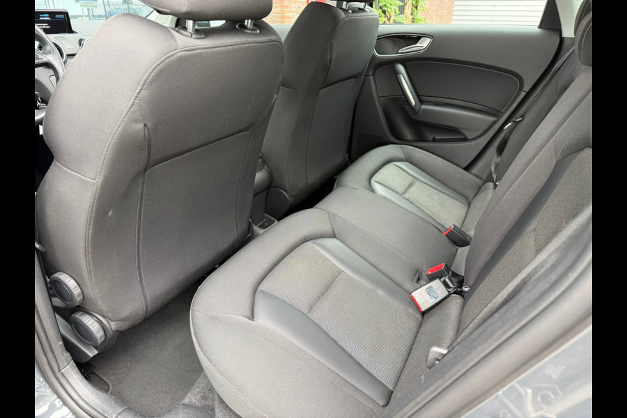 Audi A1 Sportback 1.0 TFSI Advance Sport - Pano/Schuifdak - Navi - Half Leder