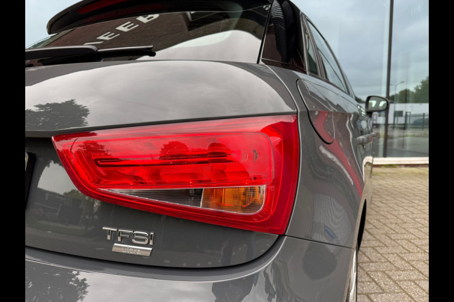 Audi A1 Sportback 1.0 TFSI Advance Sport - Pano/Schuifdak - Navi - Half Leder