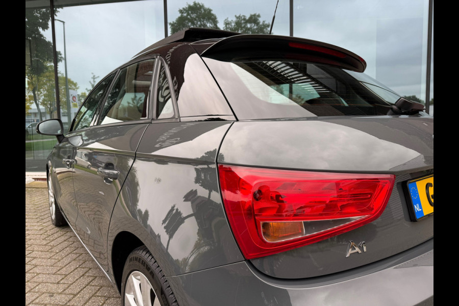 Audi A1 Sportback 1.0 TFSI Advance Sport - Pano/Schuifdak - Navi - Half Leder