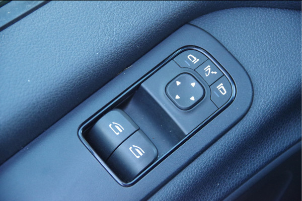Mercedes-Benz Sprinter 319 3.0 CDI V6 L2H1 AUT. LED, 2.8T TREKHAAK, STANDKACHEL, CAMERA, NAVI, CLIMA
