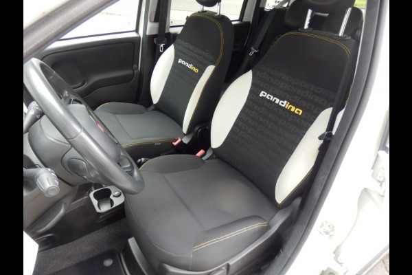 Fiat Panda 1.0 Hybrid Cross I 5 pers. uitv. I Airco I Apple/Android carplay I I