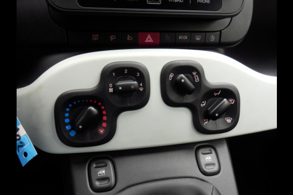 Fiat Panda 1.0 Hybrid Cross I 5 pers. uitv. I Airco I Apple/Android carplay I I
