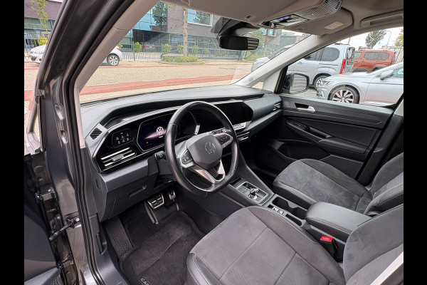 Volkswagen Caddy 1.5 TSI DSG, 5P, TREKHAAK,PANO,LEER