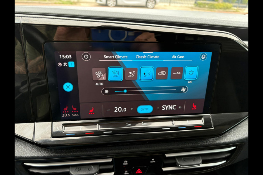 Volkswagen Caddy 1.5 TSI DSG, 5P, TREKHAAK,PANO,LEER
