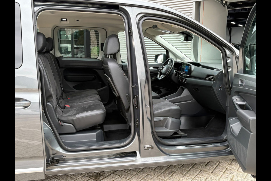 Volkswagen Caddy 1.5 TSI DSG, 5P, TREKHAAK,PANO,LEER