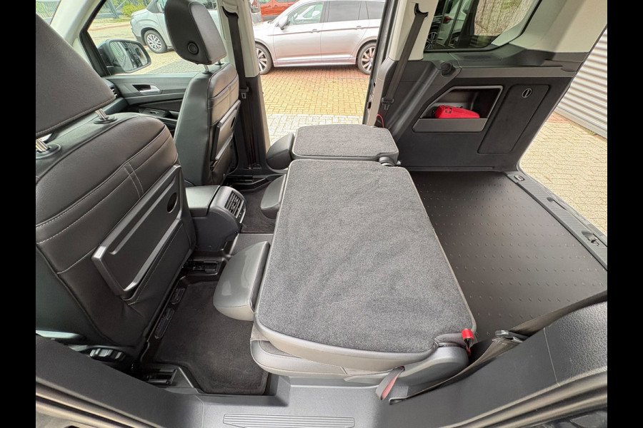 Volkswagen Caddy 1.5 TSI DSG, 5P, TREKHAAK,PANO,LEER