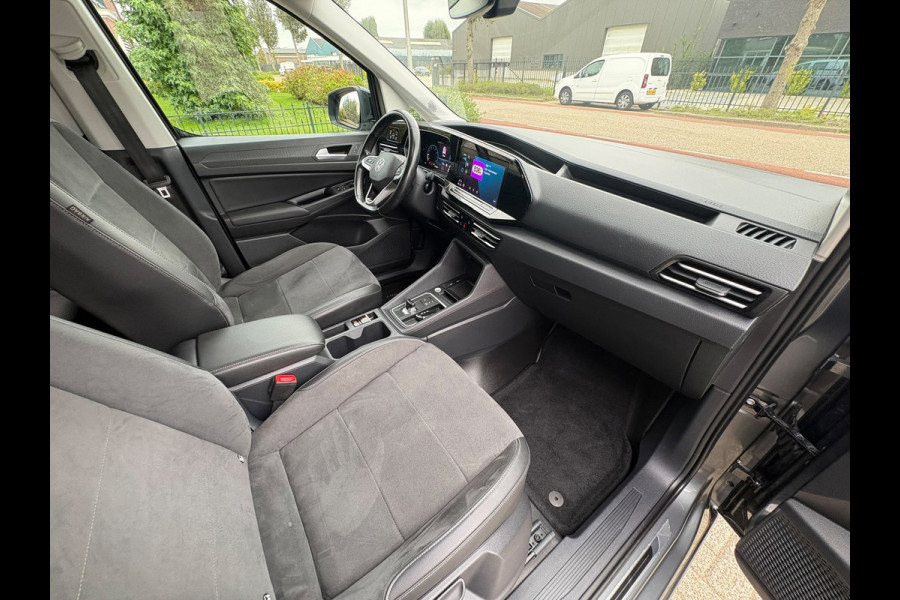 Volkswagen Caddy 1.5 TSI DSG, 5P, TREKHAAK,PANO,LEER