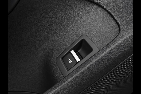 Audi A4 Avant 40 TFSI 204pk Pro Line Navigatie Apple CarPlay Android Auto Parkeerhulp  Adaptive Cruise Control Stoelverwamring Full led Leder Elektrisch bedienbare achterklep Climate Control Lichtmetalen velgen