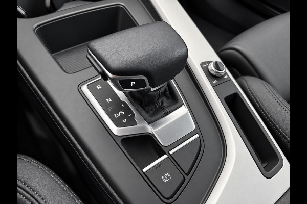 Audi A4 Avant 40 TFSI 204pk Pro Line Navigatie Apple CarPlay Android Auto Parkeerhulp  Adaptive Cruise Control Stoelverwamring Full led Leder Elektrisch bedienbare achterklep Climate Control Lichtmetalen velgen