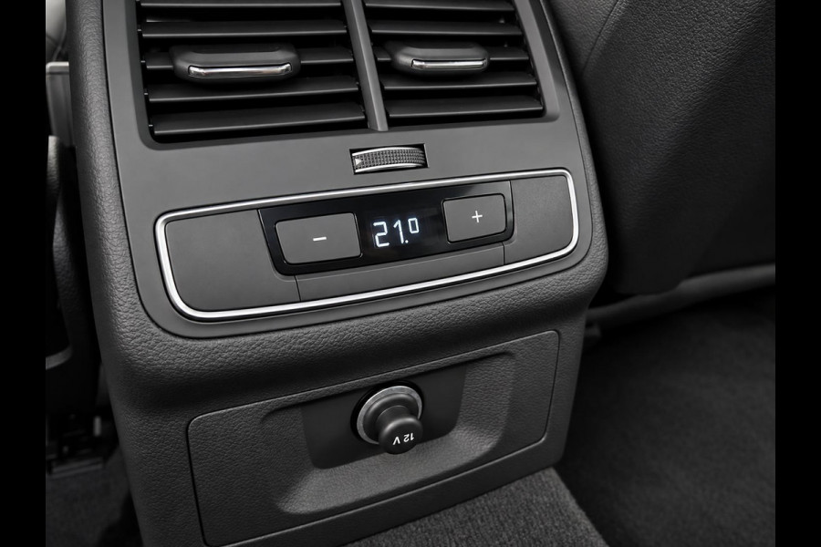 Audi A4 Avant 40 TFSI 204pk Pro Line Navigatie Apple CarPlay Android Auto Parkeerhulp  Adaptive Cruise Control Stoelverwamring Full led Leder Elektrisch bedienbare achterklep Climate Control Lichtmetalen velgen