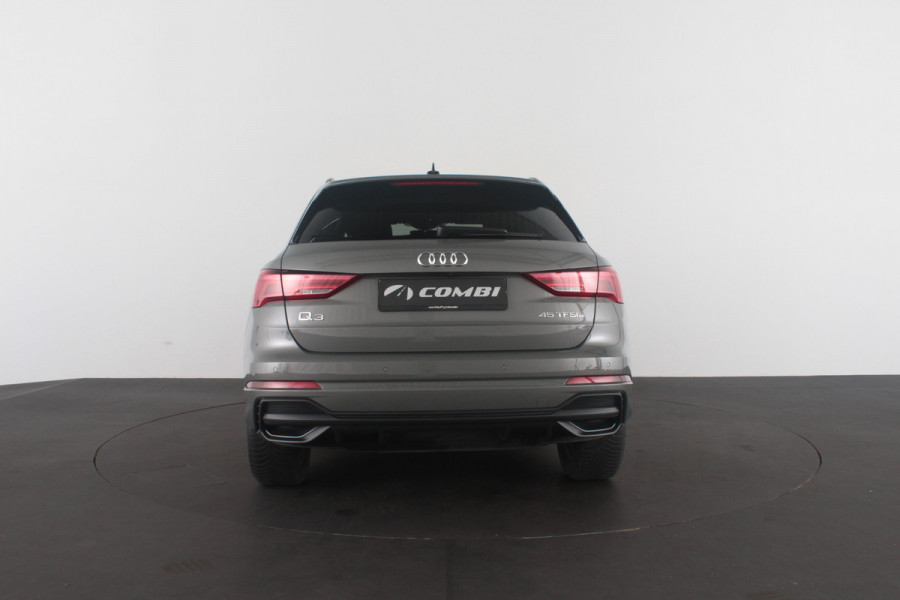 Audi Q3 45 TFSI e S line Edition > SOH 98,6%/Pano/Memory/360 camera/Chronos Gray Metallic