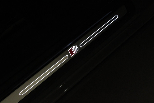 Audi Q3 45 TFSI e S line Edition > SOH 98,6%/Pano/Memory/360 camera/Chronos Gray Metallic