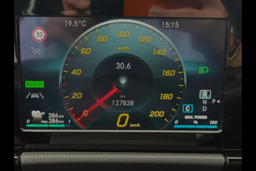 Mercedes-Benz EQA 250 67 kWh 97% SoH (NL-auto, 1e Eig, Dealer OndH, Carplay, SfeerV, Camera, Navi, Cruise Con, Etc)