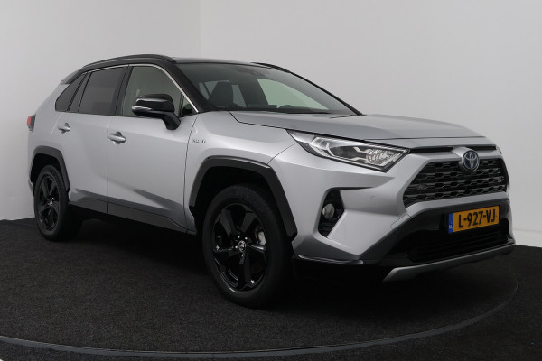 Toyota RAV4 2.5 Hybrid Bi-Tone (NAVIGATIE, CAMERA, STOELVERWARMING, CARPLAY, LED)