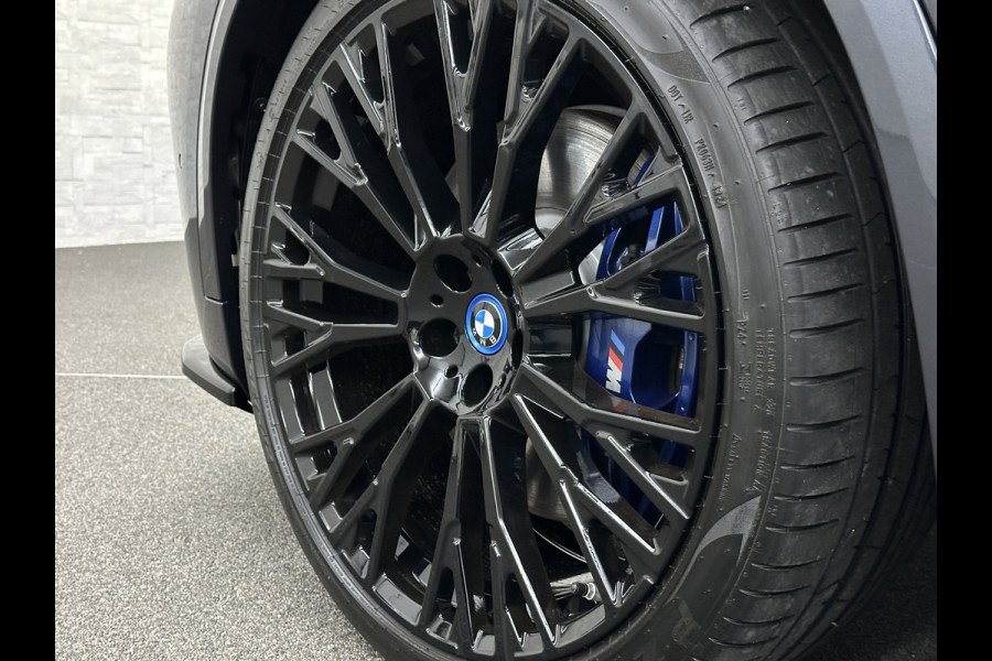BMW X5 45e M-Performance Seats | 360 View | Panorama | ACC | Kristal pook | Head-Up | Laser-LED | Memory | Harman-Kardon | Keyless-Go | Trekhaak | Drive Assist Pro. | Leder | 4-Zone Clima | Standkachel | Rijklaarprijs & Bovag garantie | Carplay | Draadloos Laden | DAB | Sfeerverlichting |