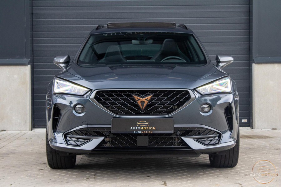 CUPRA Formentor 1.4 e-Hybrid VZ Copper Edition PANO CAMERA SFEERVERLICHTING CARPLAY