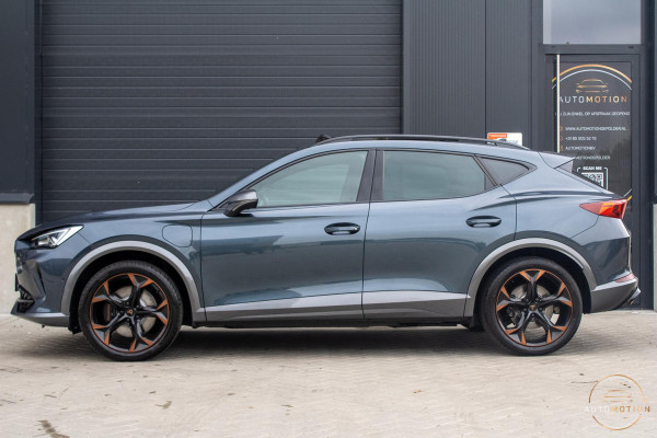 CUPRA Formentor 1.4 e-Hybrid VZ Copper Edition PANO CAMERA SFEERVERLICHTING CARPLAY
