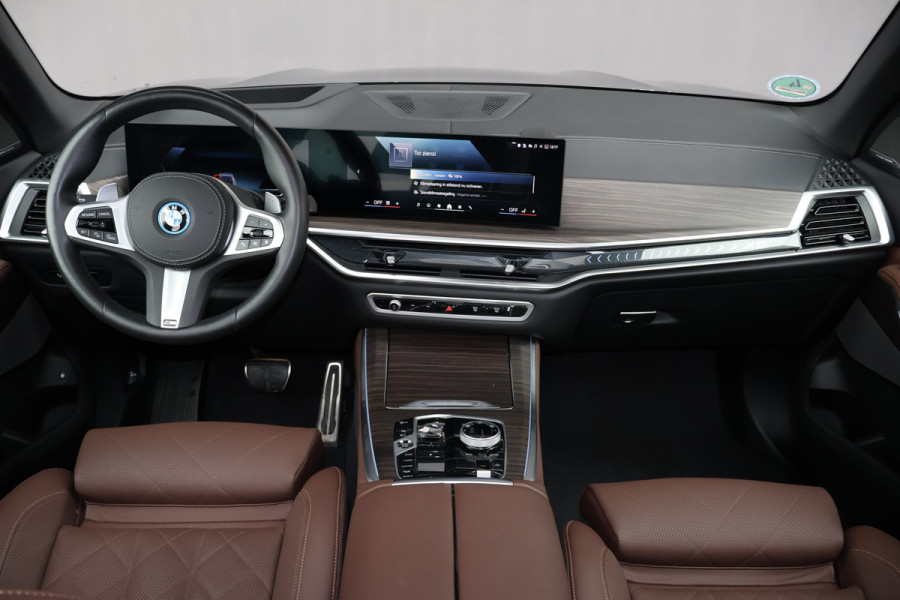 BMW X5 xDrive50e 490PK | SOFTCLOSE | H/K | 22" | PANORAMADAK | STOELKOELING MASSAGE VERWARMING | STUURWIELVERWARMING | ELEKTRISCHE TREK