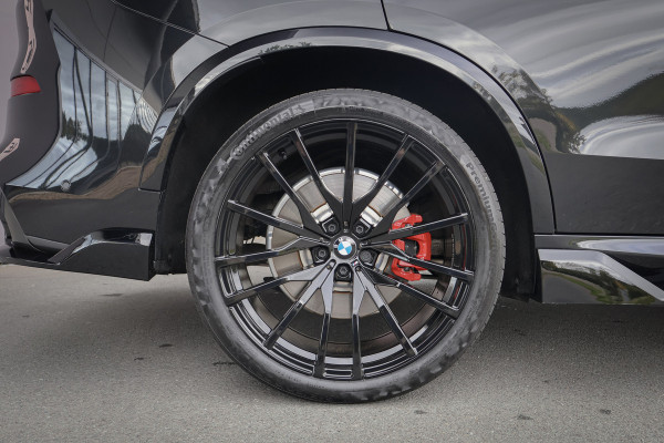 BMW X5 xDrive50e 490PK | SOFTCLOSE | H/K | 22" | PANORAMADAK | STOELKOELING MASSAGE VERWARMING | STUURWIELVERWARMING | ELEKTRISCHE TREK