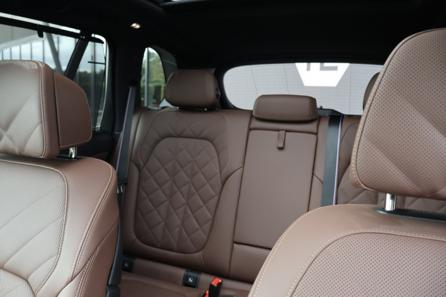 BMW X5 xDrive50e 490PK | SOFTCLOSE | H/K | 22" | PANORAMADAK | STOELKOELING MASSAGE VERWARMING | STUURWIELVERWARMING | ELEKTRISCHE TREK