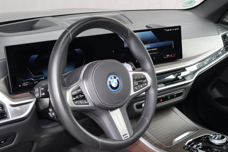 BMW X5 xDrive50e 490PK | SOFTCLOSE | H/K | 22" | PANORAMADAK | STOELKOELING MASSAGE VERWARMING | STUURWIELVERWARMING | ELEKTRISCHE TREK