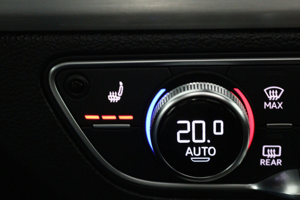 Audi Q5 55 TFSI e quattro Competition (PANORAMADAK, 360 VIEW, STOELVERWARMING, BLACK PAKKET, LED, ADAPTIVE CRUISE, ELEKT. STOELEN)