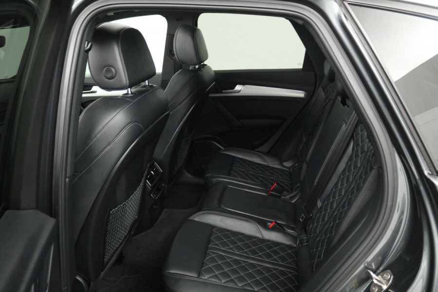 Audi Q5 55 TFSI e quattro Competition (PANORAMADAK, 360 VIEW, STOELVERWARMING, BLACK PAKKET, LED, ADAPTIVE CRUISE, ELEKT. STOELEN)