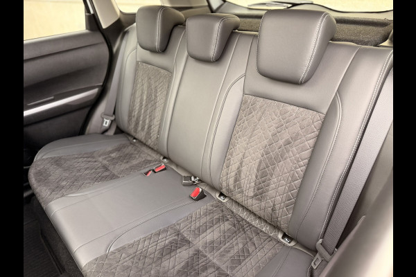 Suzuki Vitara 1.4 4x4 Automaat Pano Leder/alca Camera CarPlay ACC DCC DAB