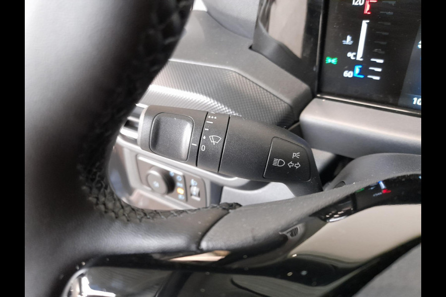 Ford Transit Custom 320 2.0 TDCI L2H1 Limited Automaat Airco Navigatie Cruise control Trekhaak