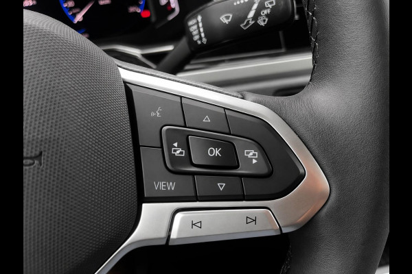 Volkswagen Taigo 1.0 TSI Life Camera Stoelverwarming Navigatie Digital Cockpit DAB  Active Cruise Control Parkeersensoren LED koplampen  Climate Control Apple Carplay