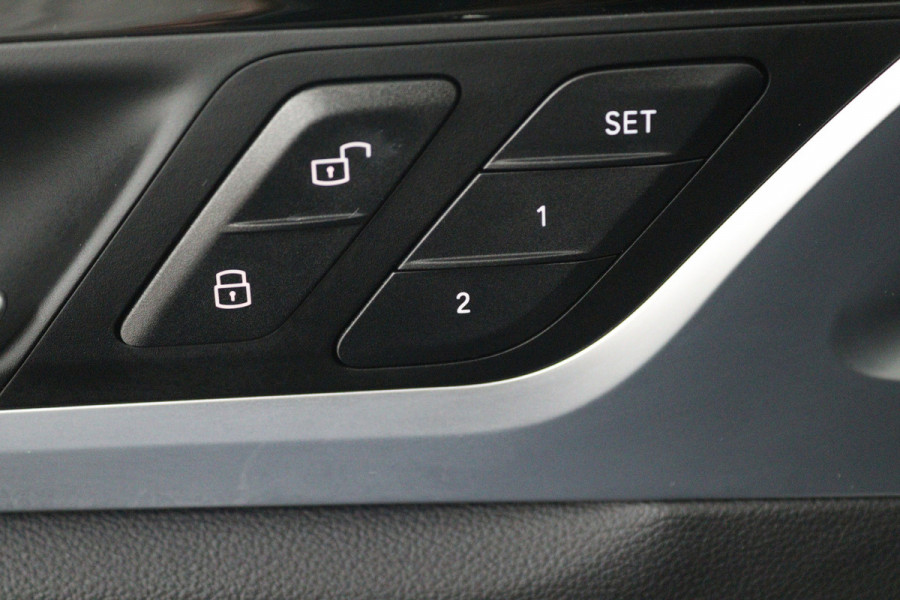 BMW iX3 High Executive 80 kWh (100% SOH, PANORAMADAK, LASER, HEAD-UP, 360 CAMERA, STUURVERWARMING)